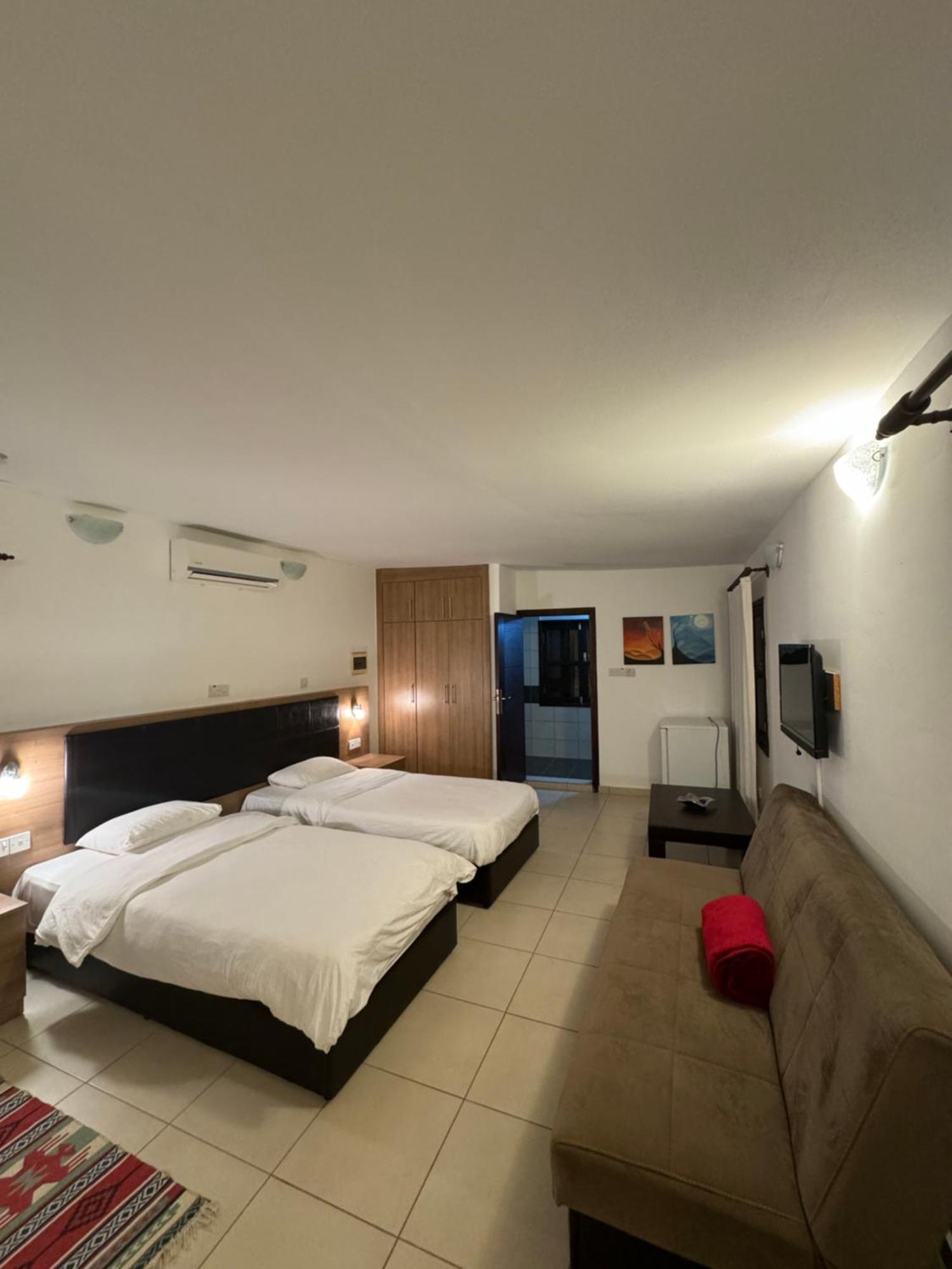 Betul Guest House Famagusta  Exterior foto
